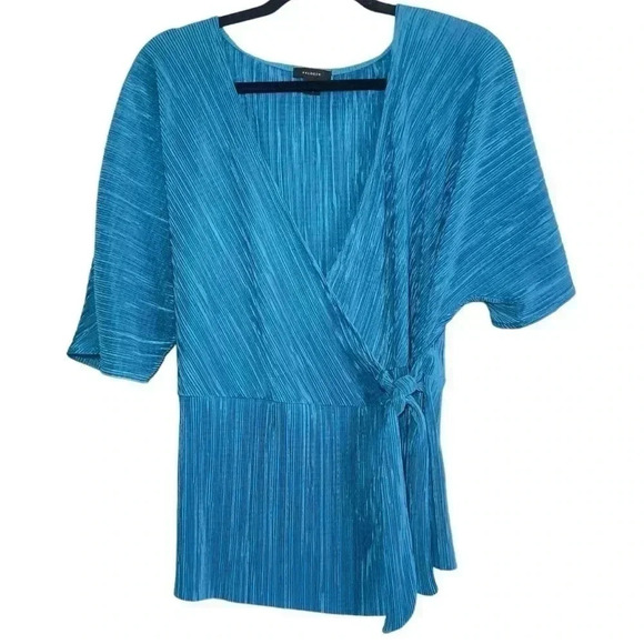 Halogen Blue Textured Wrap Blouse Polyester Size Medium - Picture 3 of 8